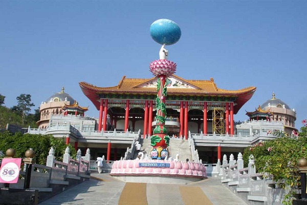 Sri Sathya Sai temple